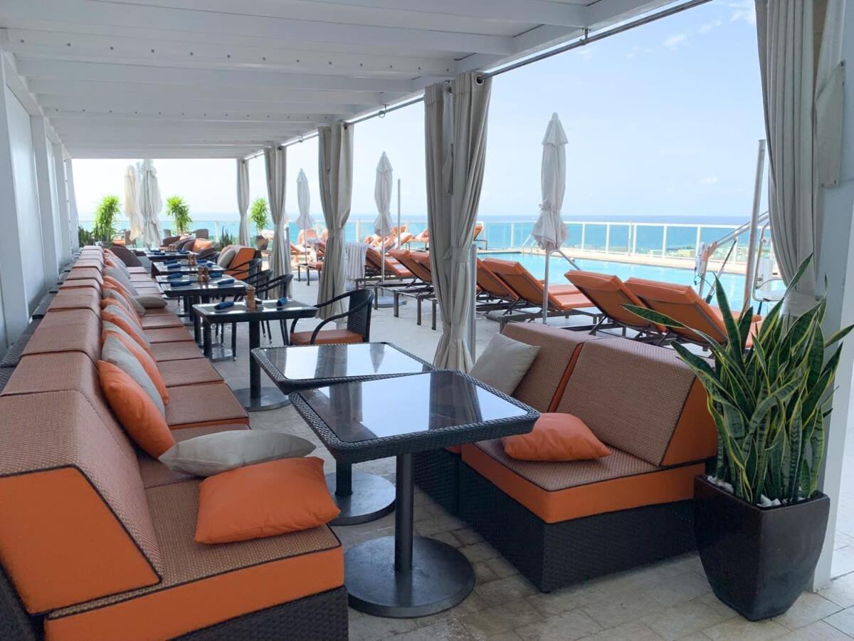 City View Balcony Steps From Restaurants, Peacock Park & Marina Miami Exterior photo